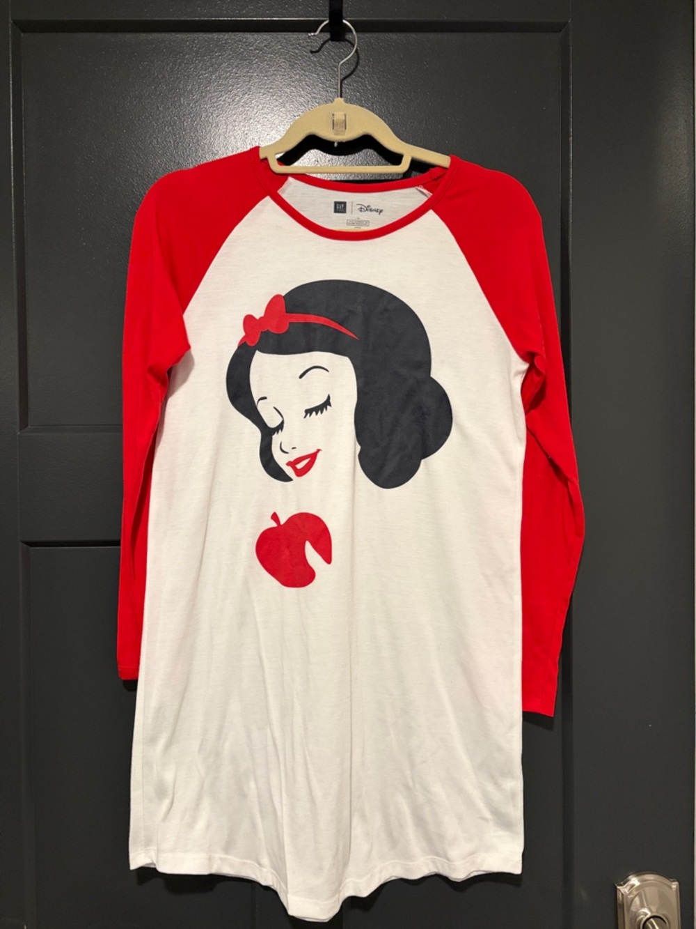NWOT Snow White Nightgown